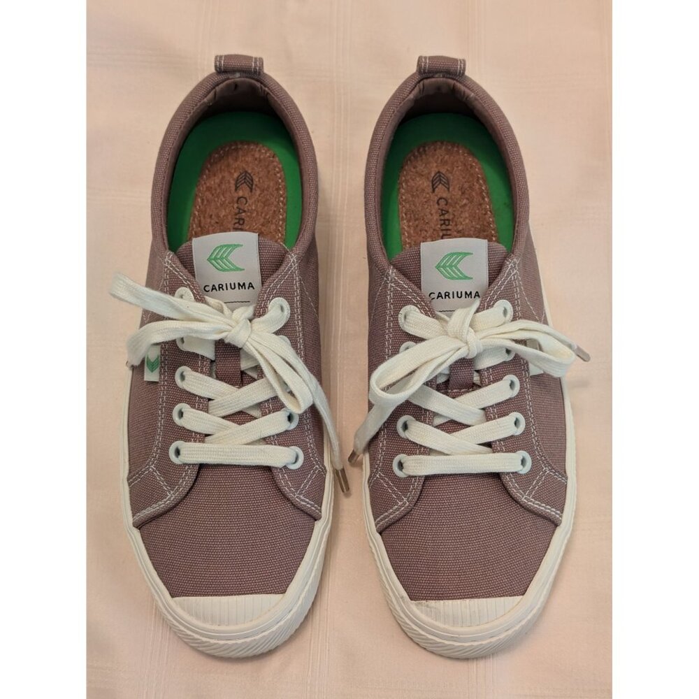 Cariuma Womens Sneakers Sz 7.5 Canvas Low-Top Lace-Up Casual Shoes Beige & White